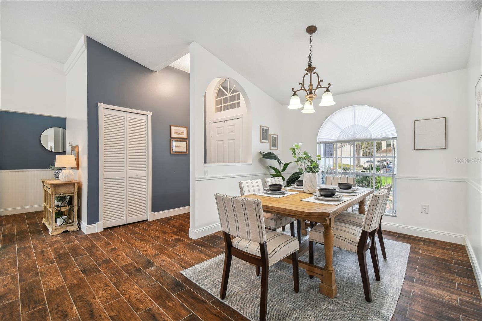 TWIN LAKE PH 02B - Residential