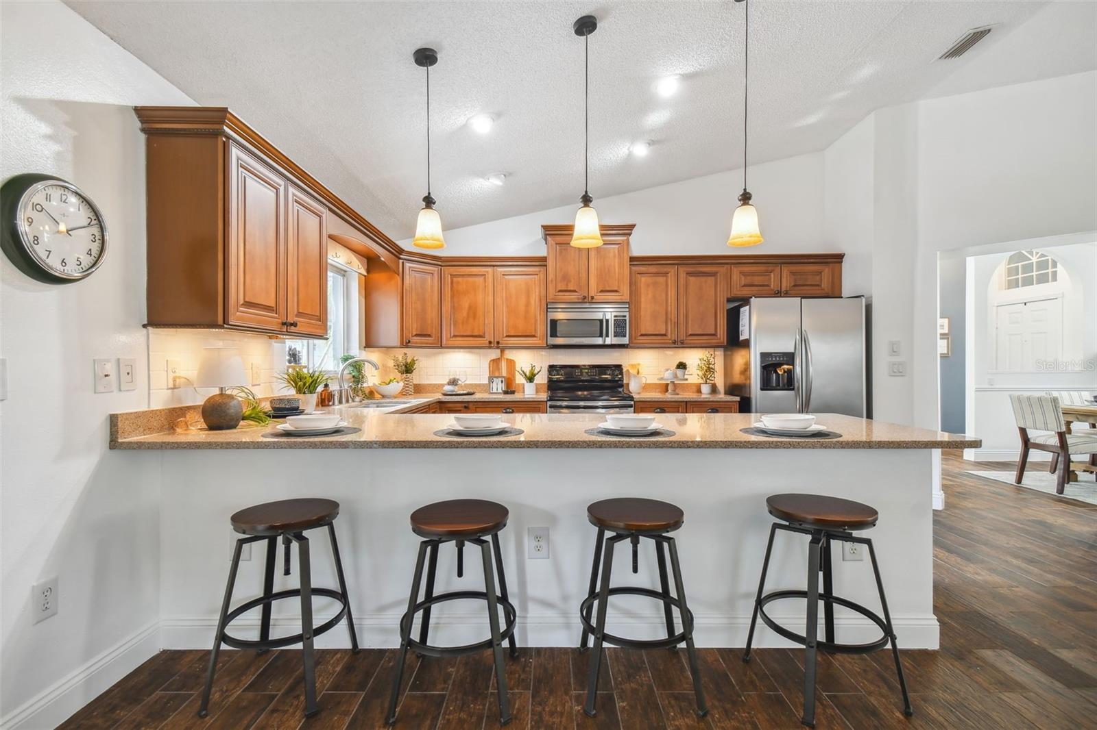 TWIN LAKE PH 02B - Residential