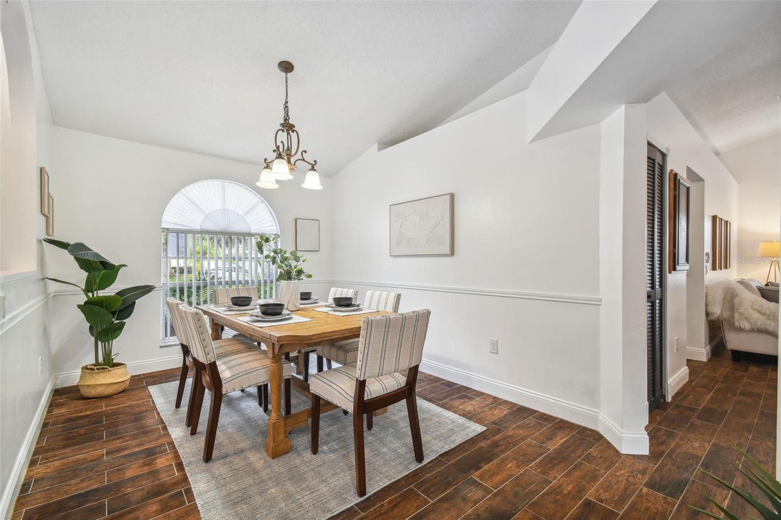 TWIN LAKE PH 02B - Residential