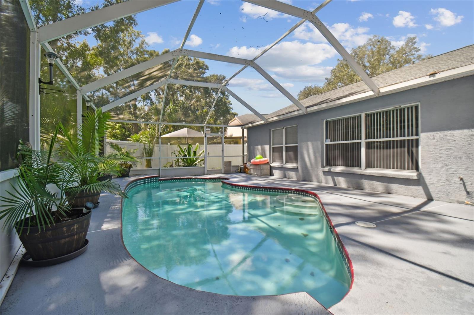 TWIN LAKE PH 02B - Residential