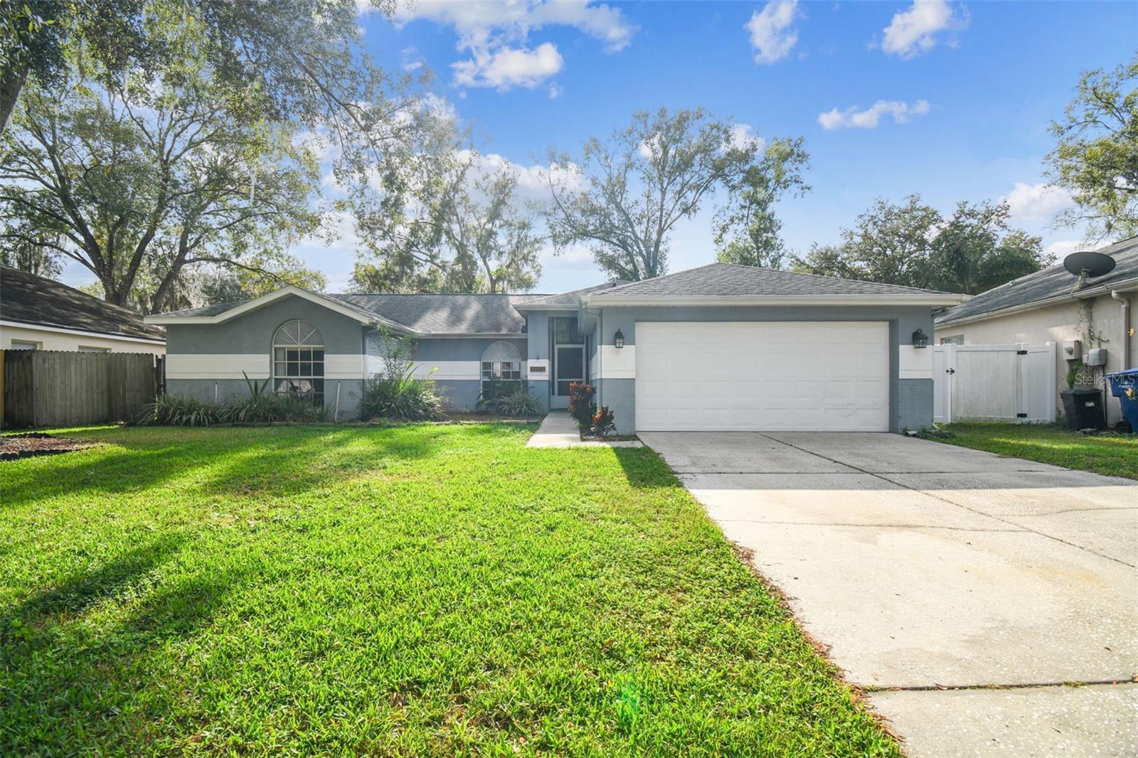 TWIN LAKE PH 02B - Residential