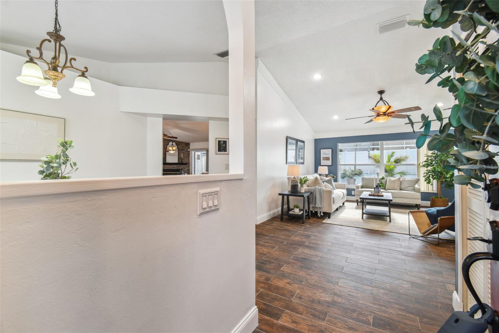 TWIN LAKE PH 02B - Residential