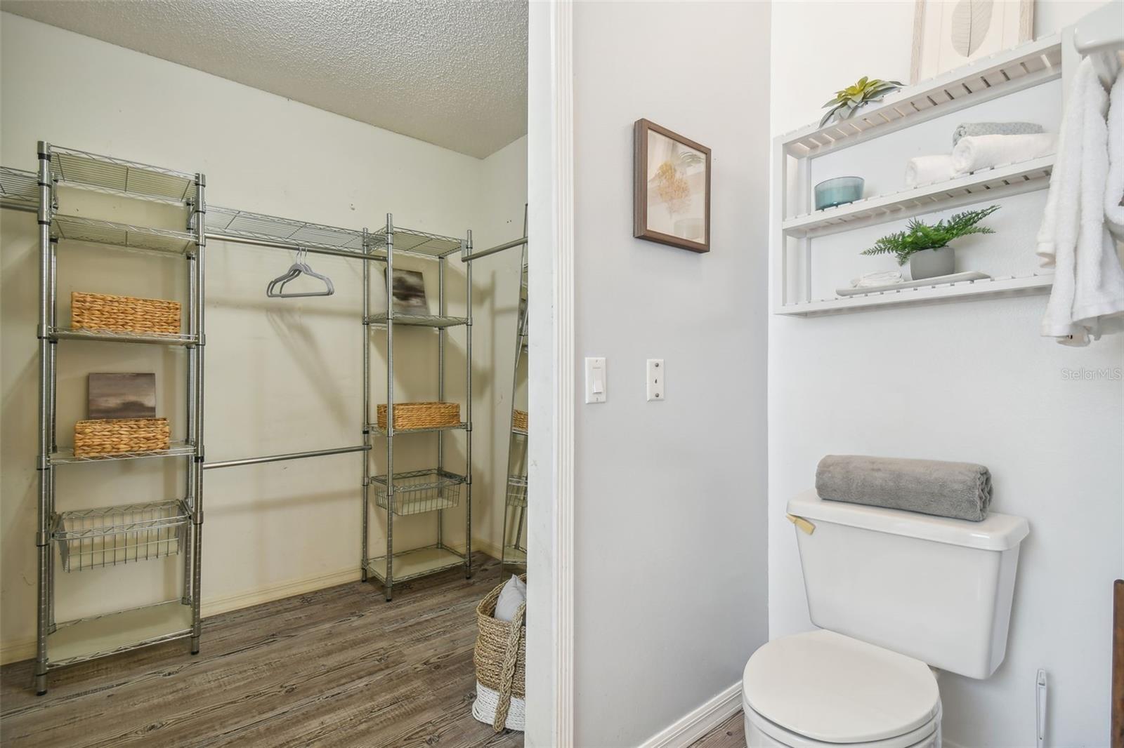 TWIN LAKE PH 02B - Residential