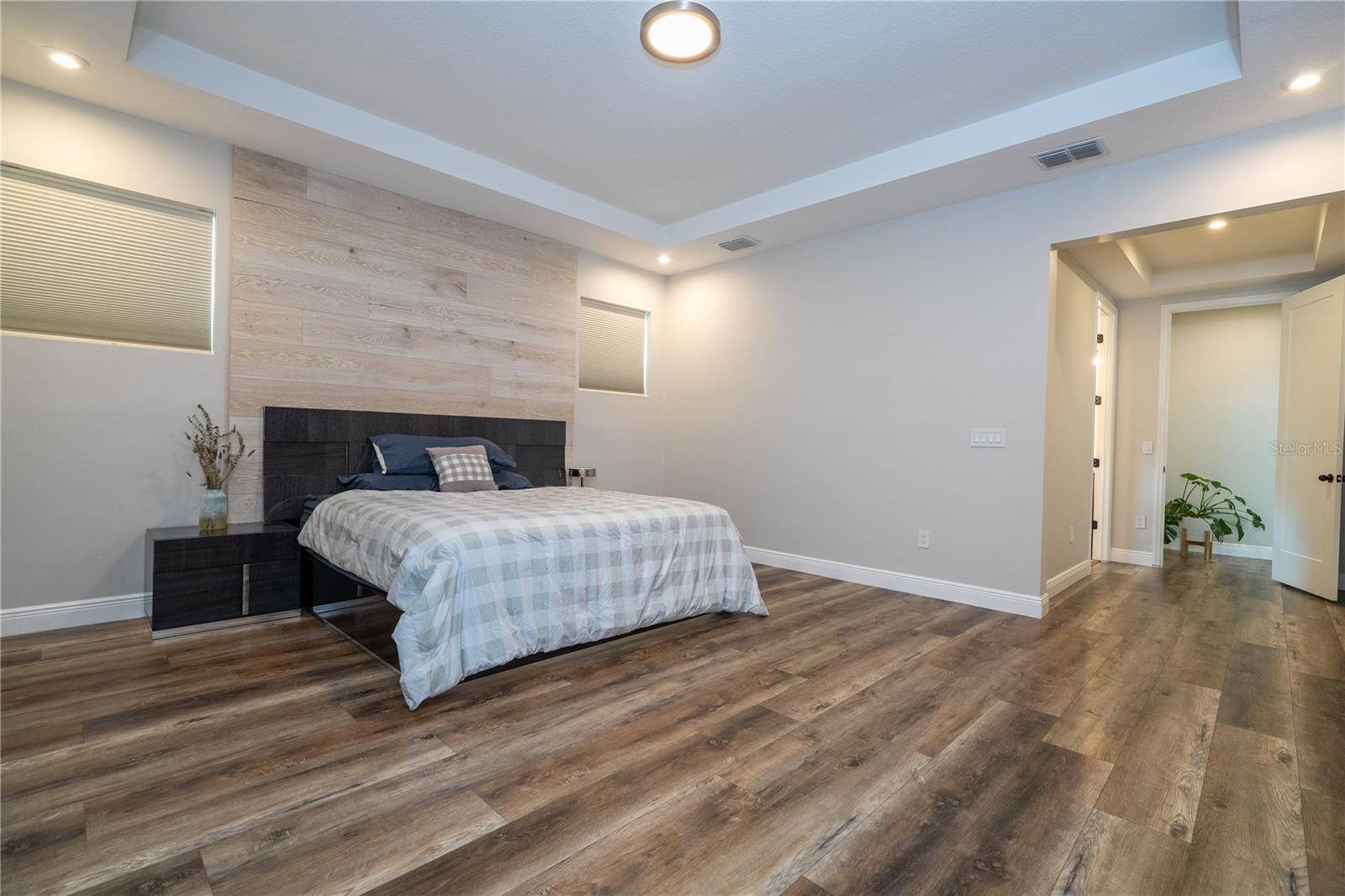 HAWKSMOOR PH 4 - Residential