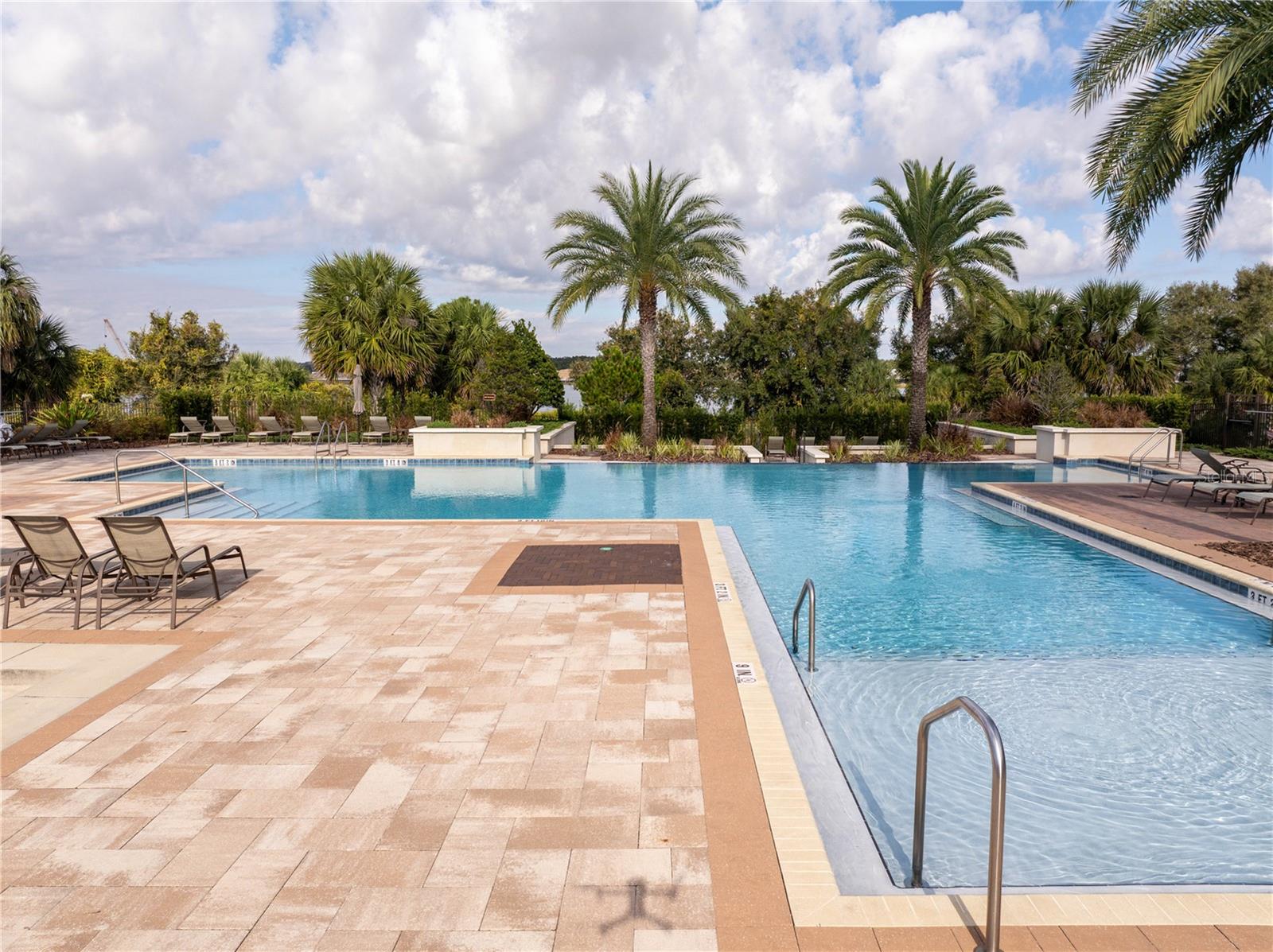 HAWKSMOOR PH 4 - Residential