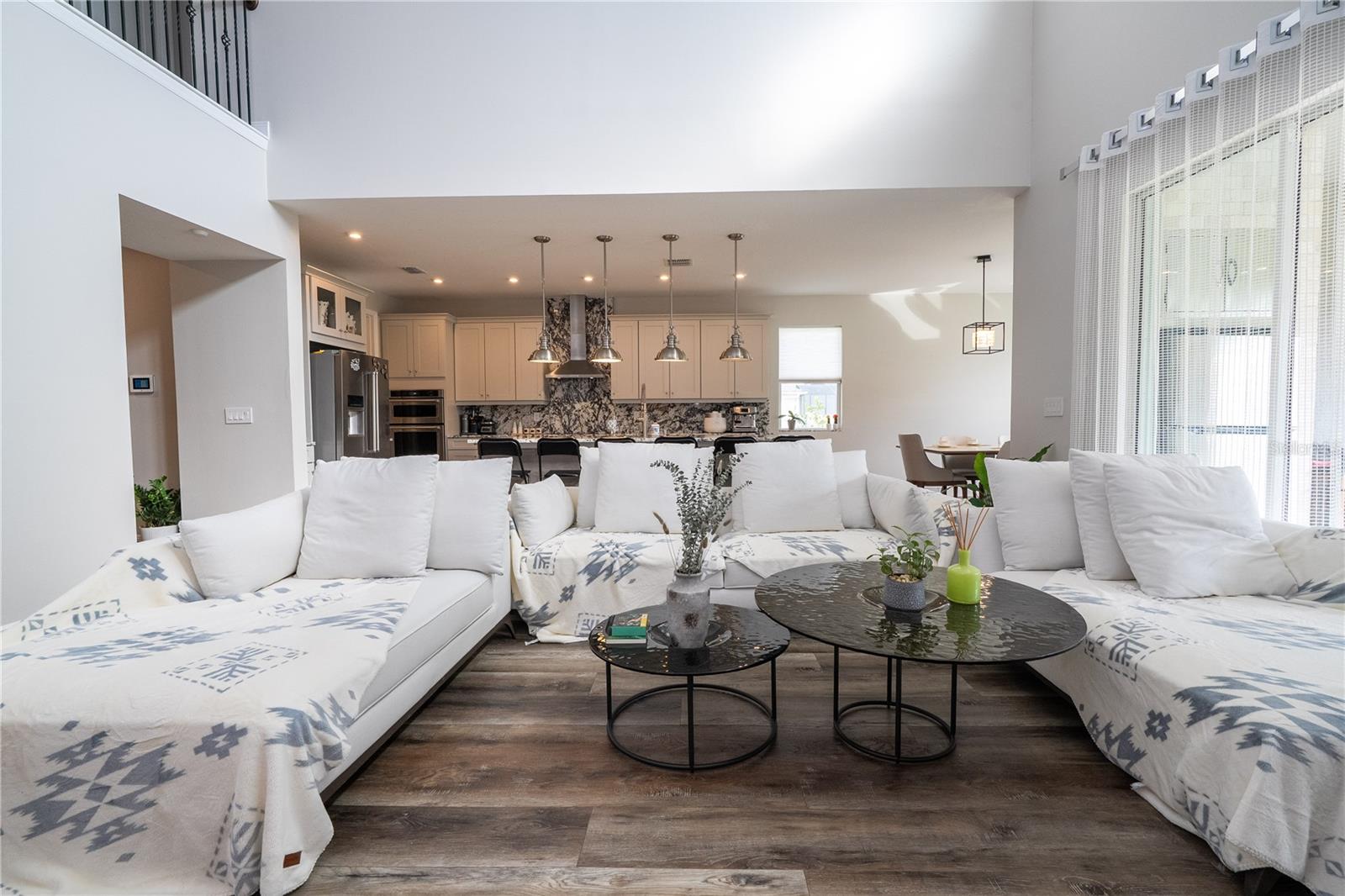 HAWKSMOOR PH 4 - Residential