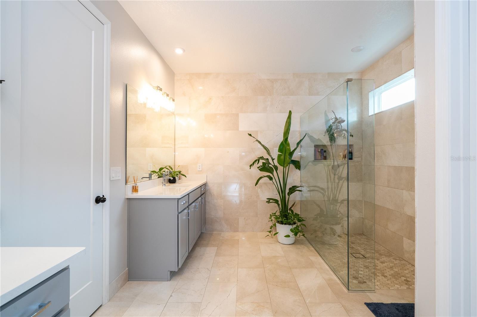 HAWKSMOOR PH 4 - Residential