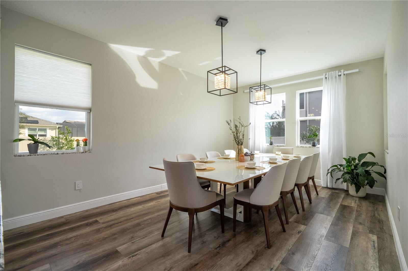 HAWKSMOOR PH 4 - Residential