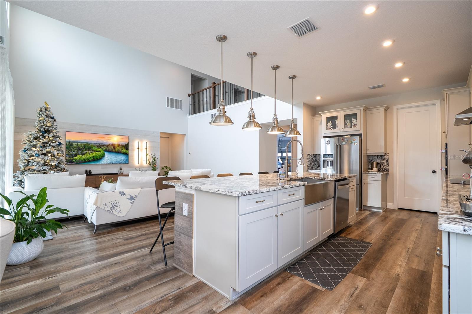 HAWKSMOOR PH 4 - Residential