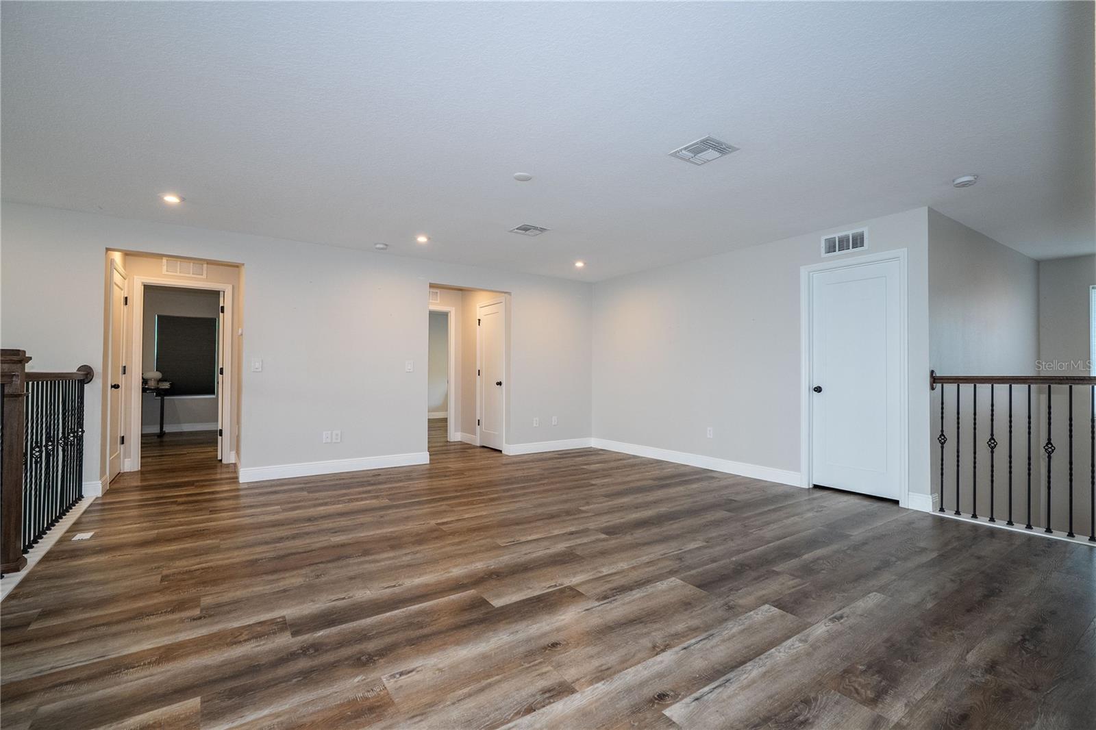 HAWKSMOOR PH 4 - Residential