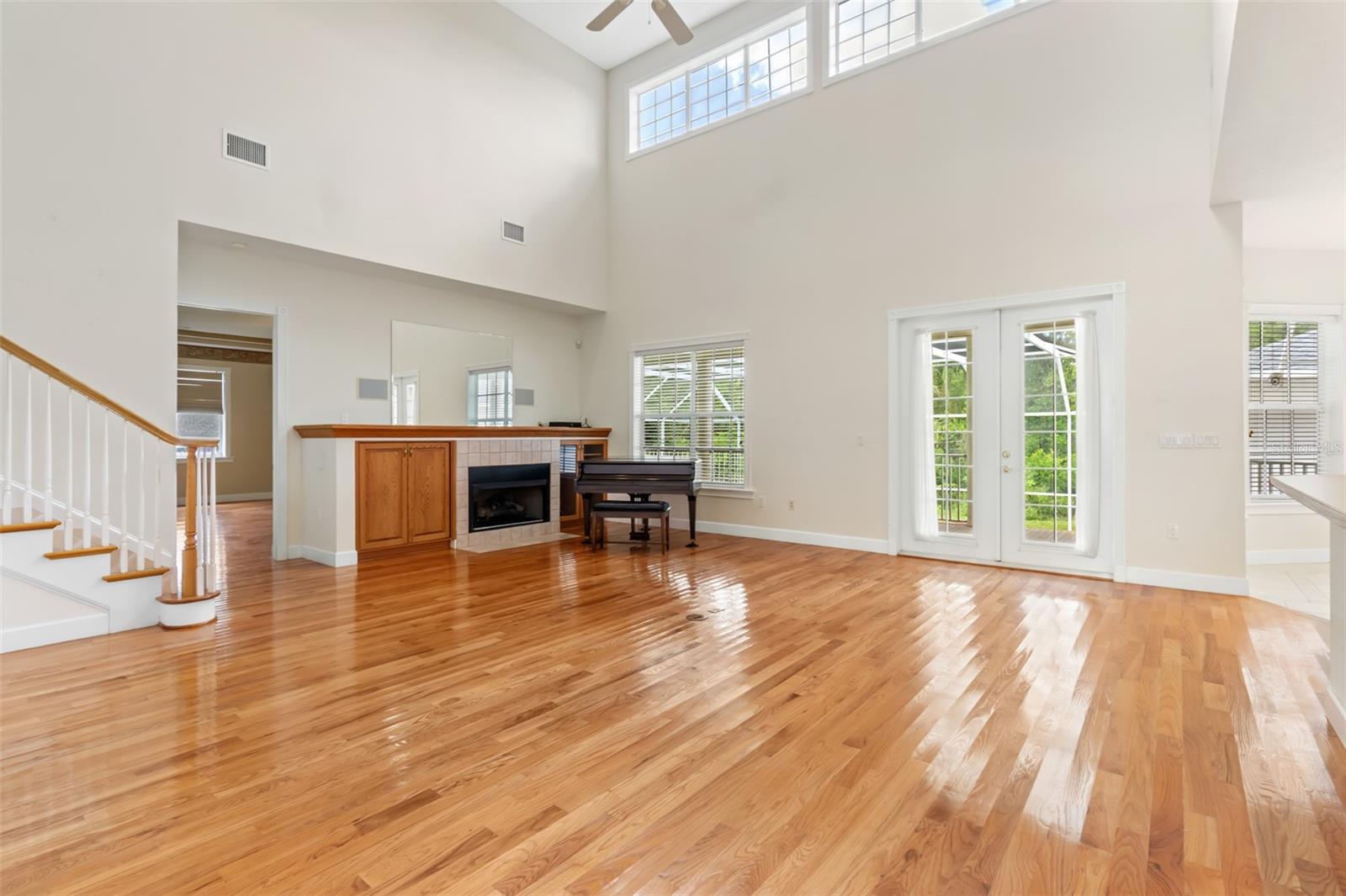 SHERRY BROOK LANE - Residential