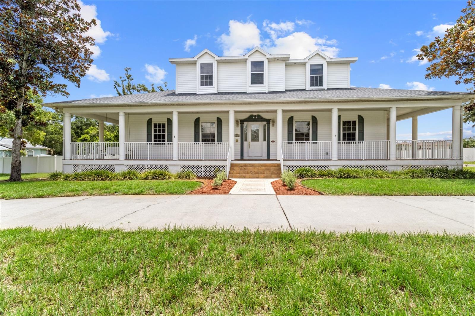 2829 SHERRY BROOK LANE