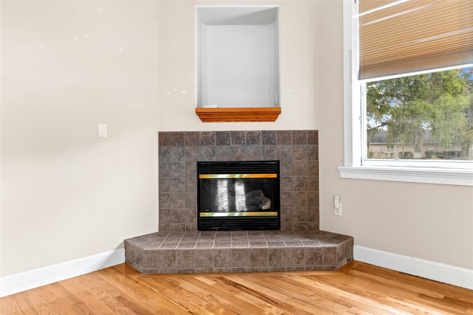 SHERRY BROOK LANE - Residential