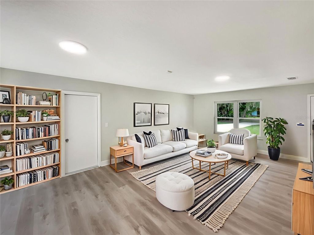 Photo of 413 Eastern Avenue, Saint Cloud, FL 34769 (MLS # O6352093)
