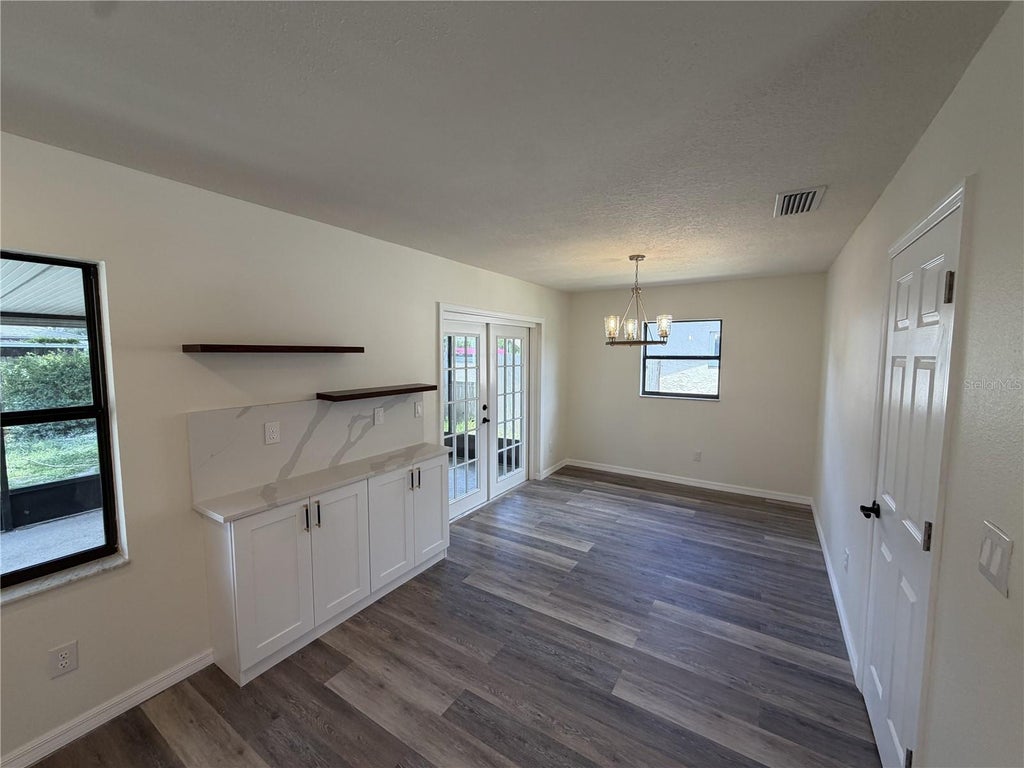 Photo of 1006 Saxon Court, Brandon, FL 33510 (MLS # TB8540517)