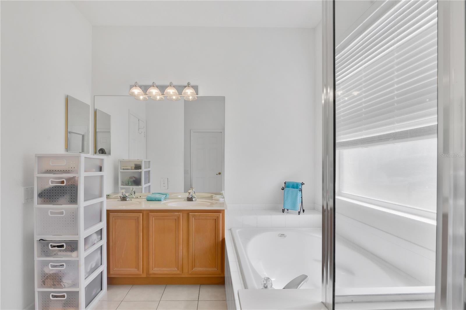 STONEHURST AT STONEFIELD - Residential