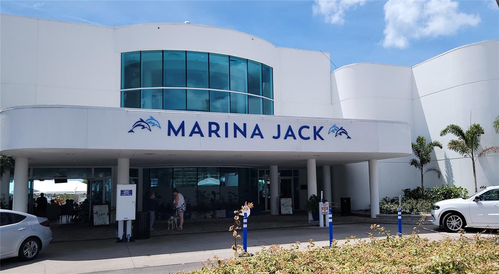 REGENCY HOUSE - Residential