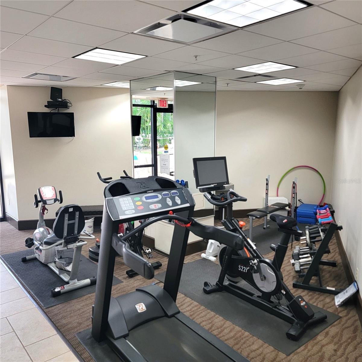 REGENCY HOUSE - Residential