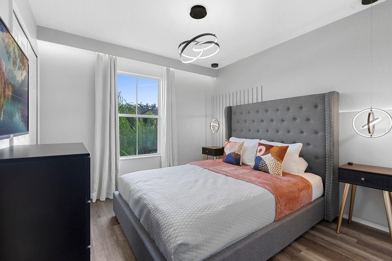 REGAL PALMS AT HIGHLAND RESERVE PH 05 - Residential