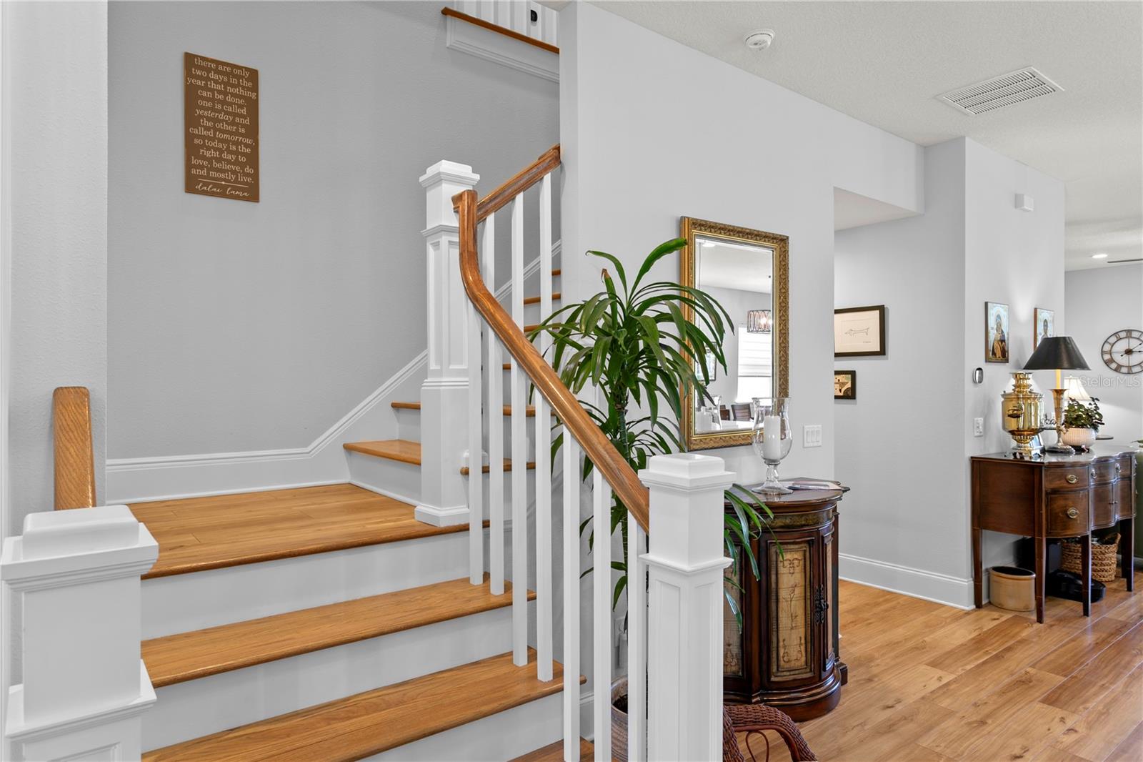 MAC DILL HEIGHTS - Residential