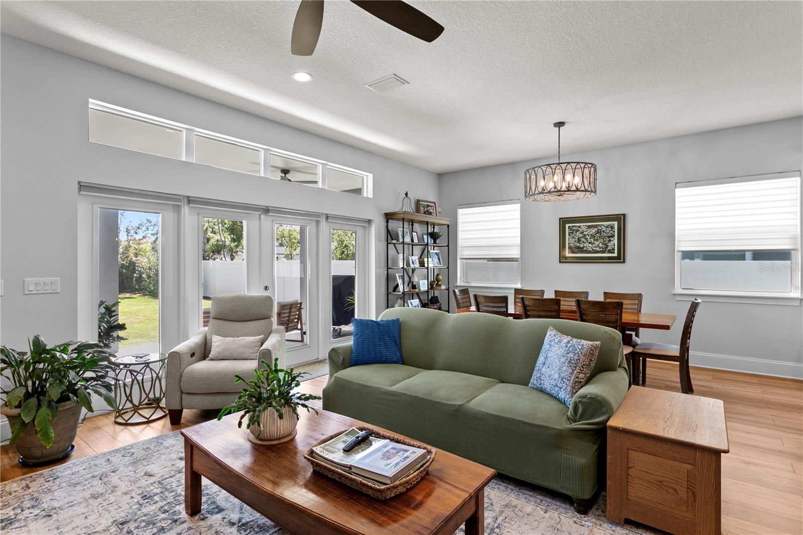 MAC DILL HEIGHTS - Residential