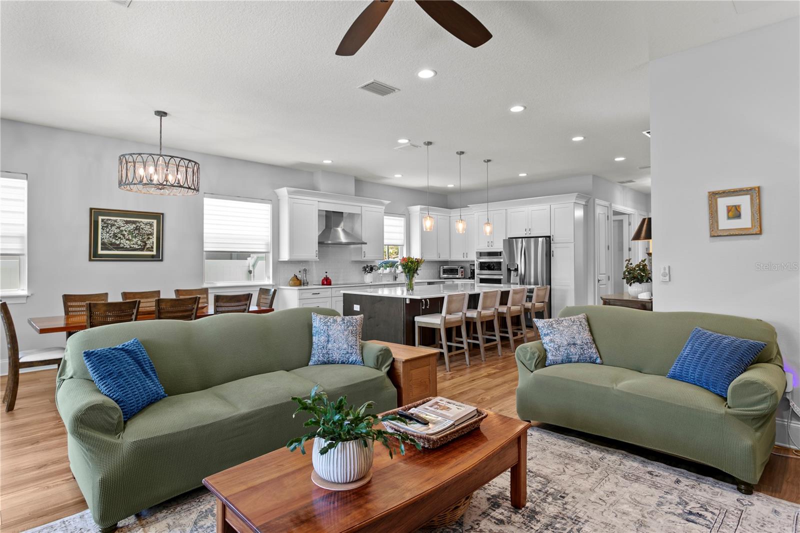 MAC DILL HEIGHTS - Residential