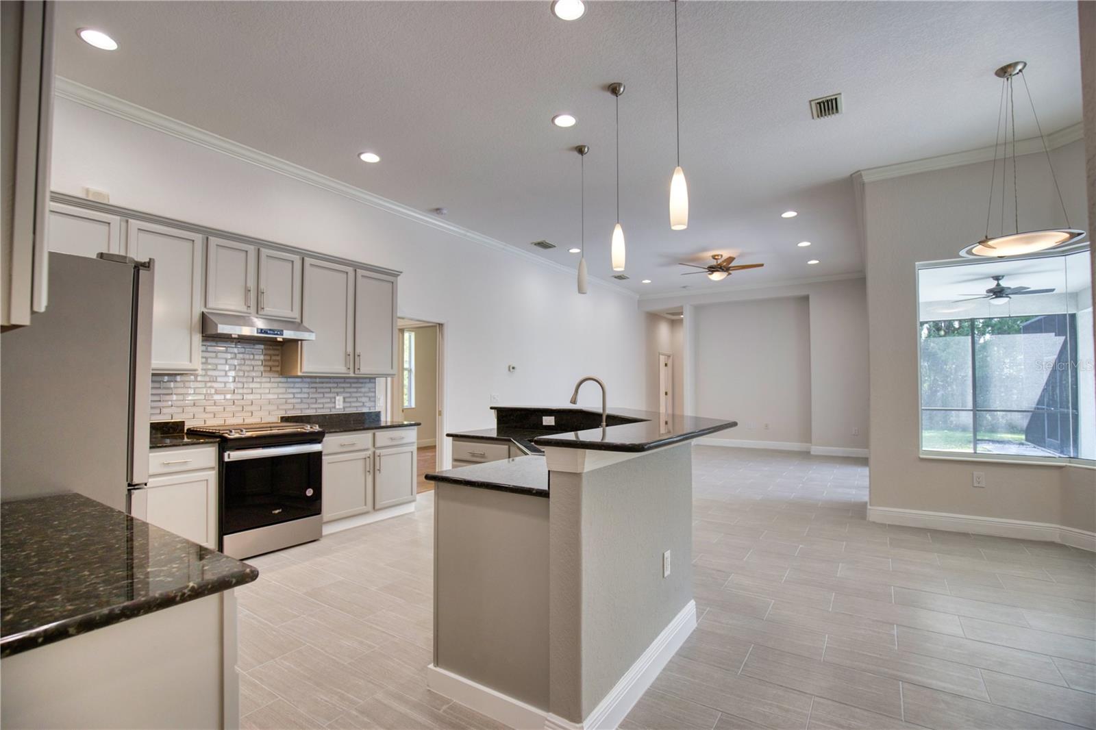 271 PETREL TRAIL