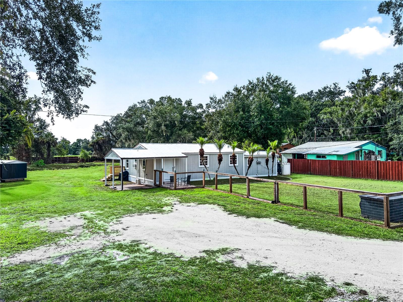 2727 SW HIGHWAY 17
