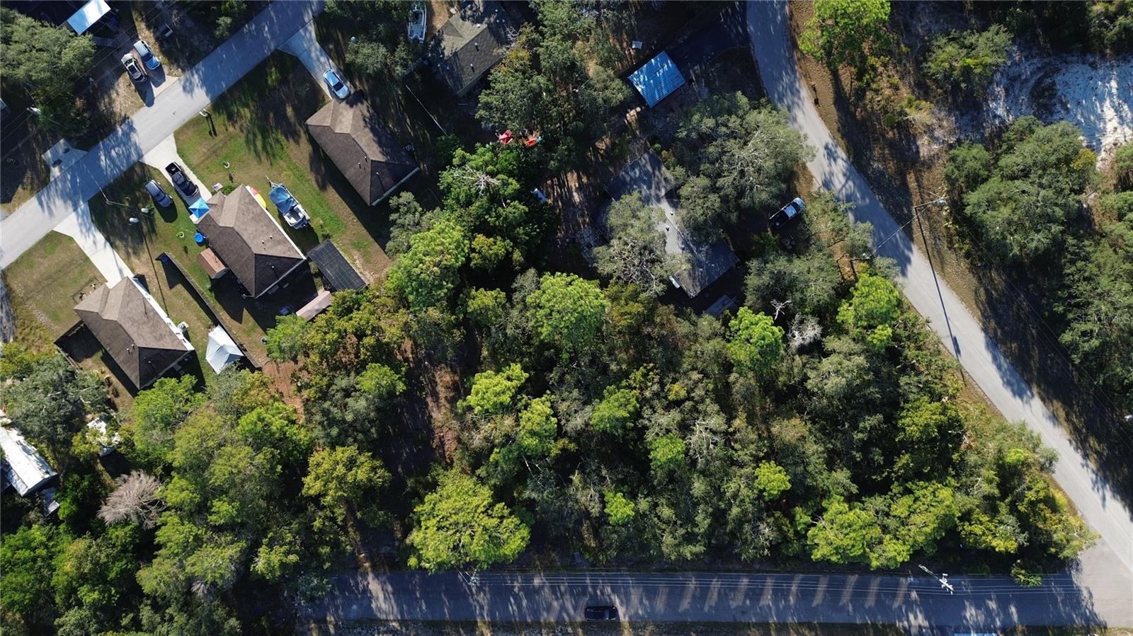 WEEKI WACHEE ACRES ADD - Land