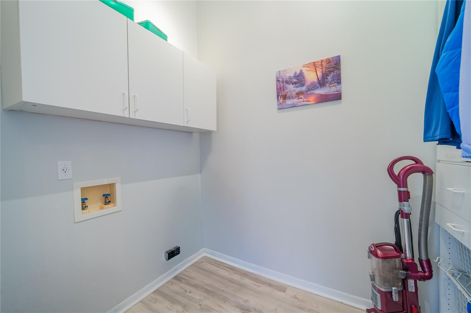 PLANTATION AT LEESBURG OAK TREE VILLAGE - Residential