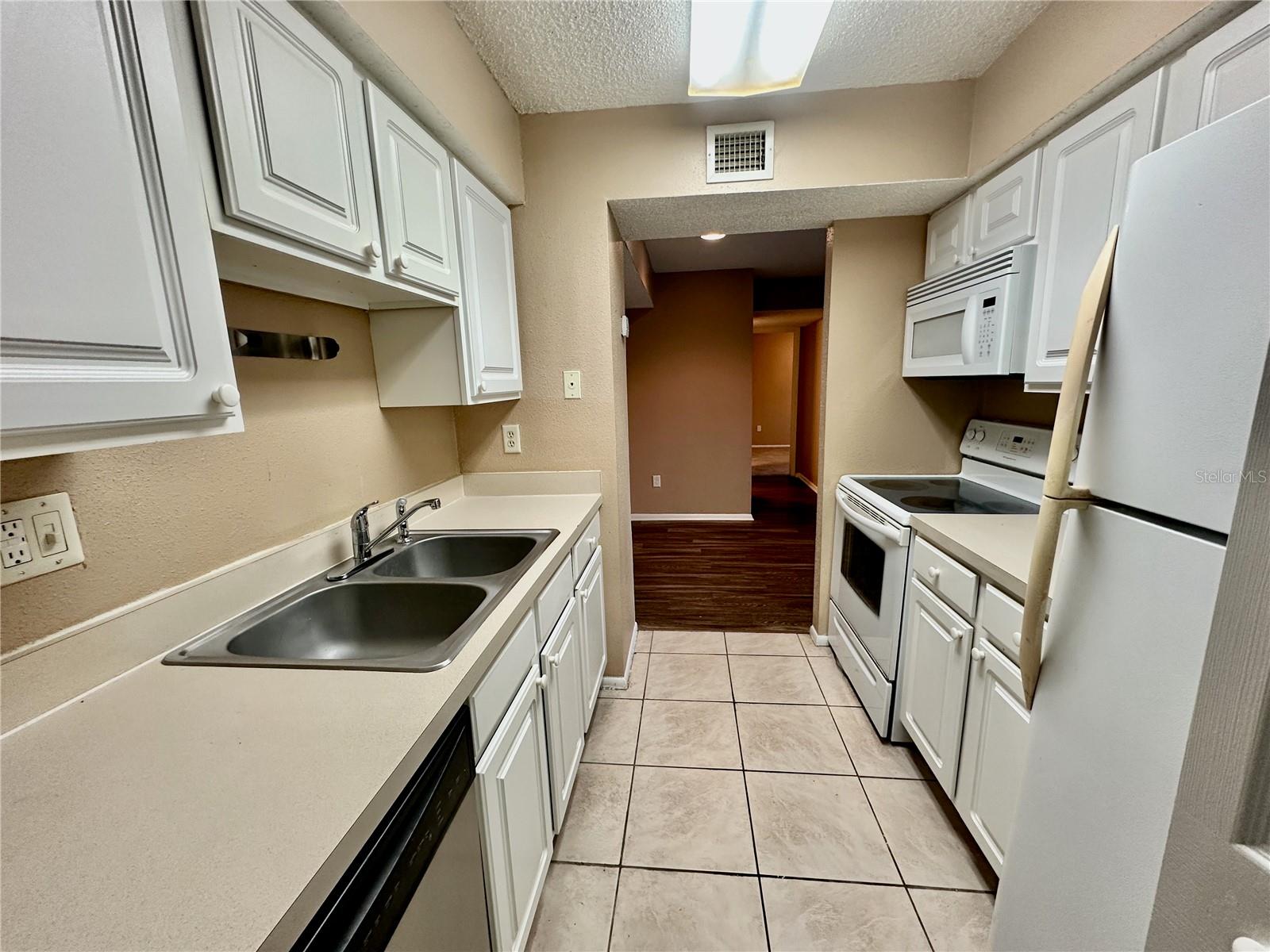 CABANA KEY A CONDO - Residential