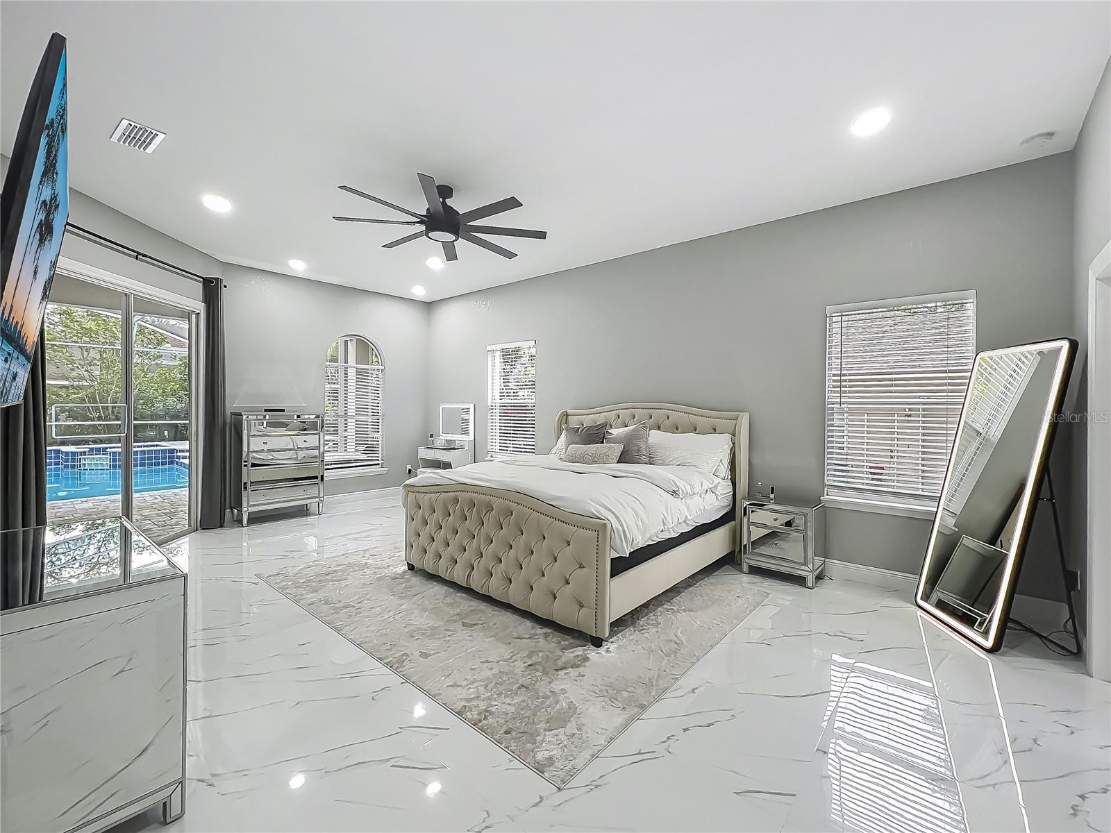 GLEN EAGLE UNIT 1 - Residential