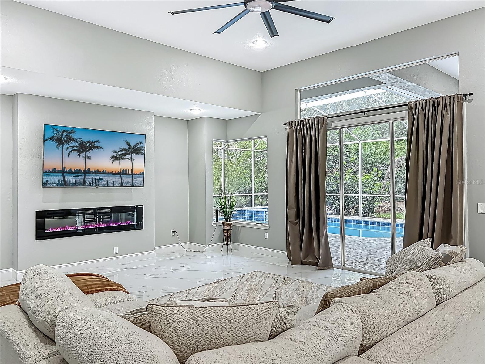 GLEN EAGLE UNIT 1 - Residential