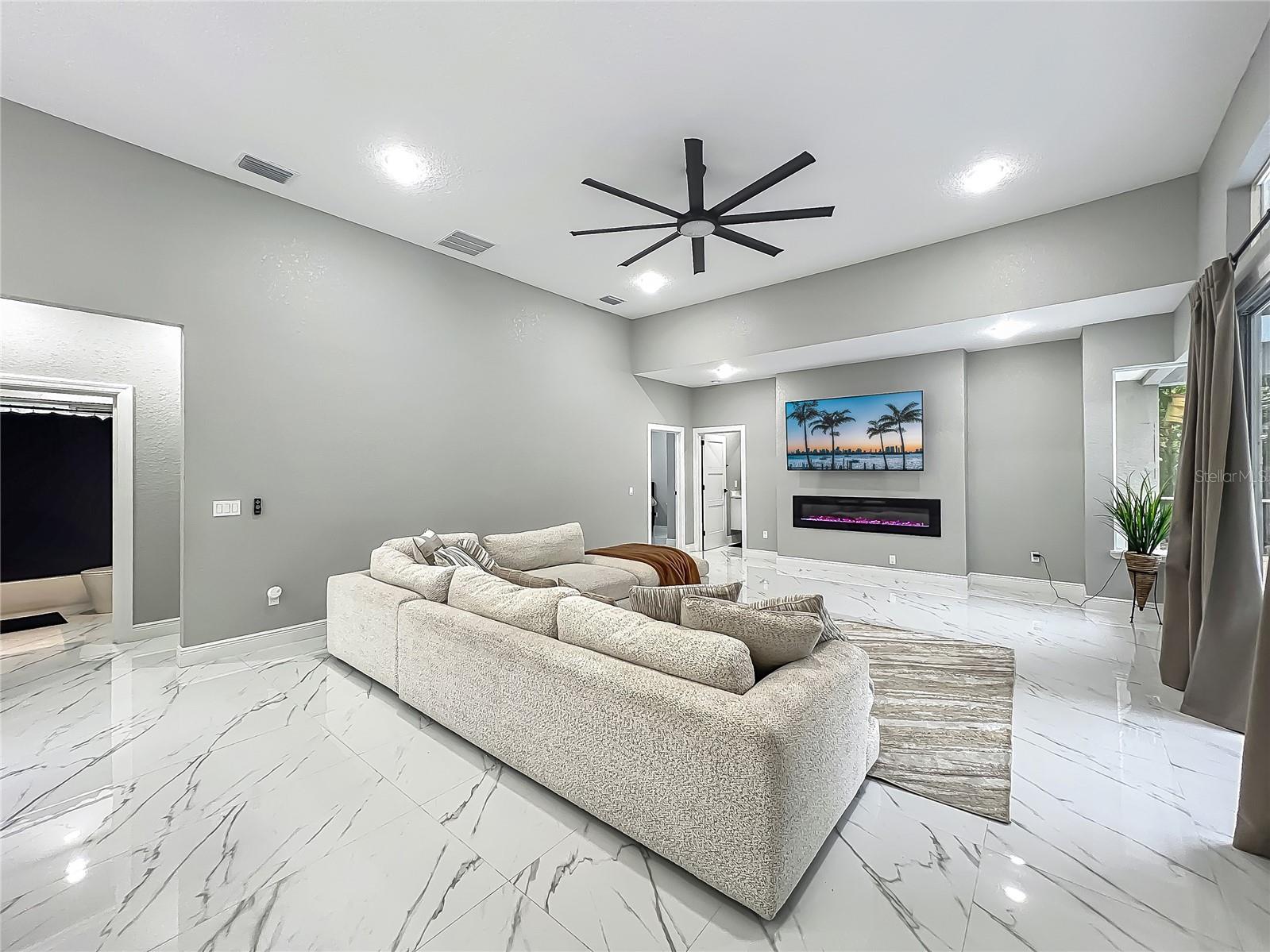 GLEN EAGLE UNIT 1 - Residential