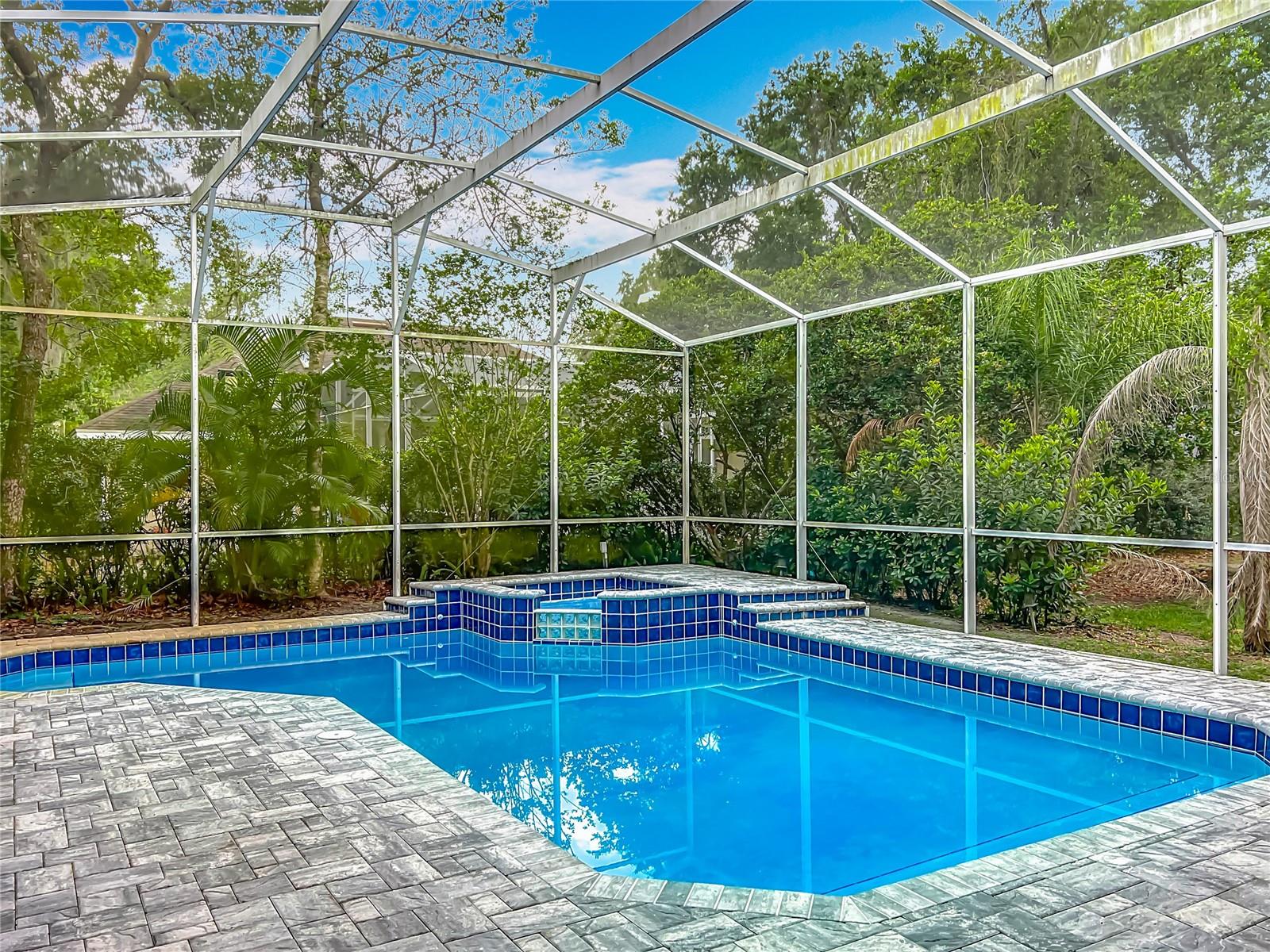 GLEN EAGLE UNIT 1 - Residential
