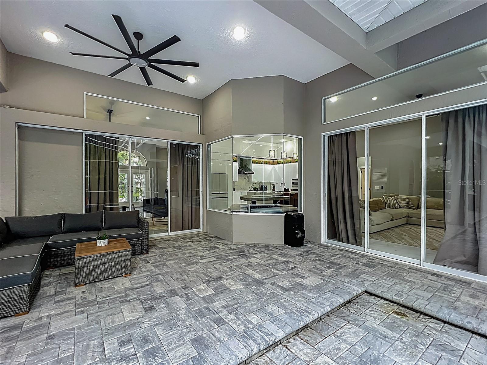 GLEN EAGLE UNIT 1 - Residential