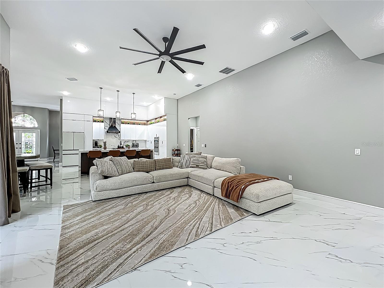 GLEN EAGLE UNIT 1 - Residential