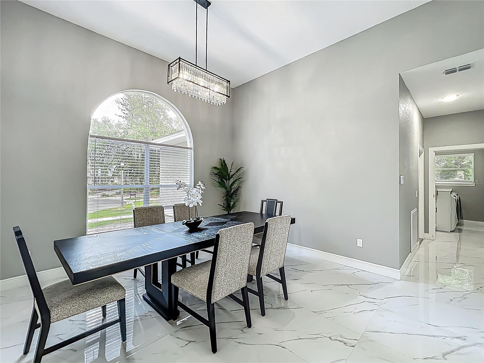 704 FOREST VIEW COURT