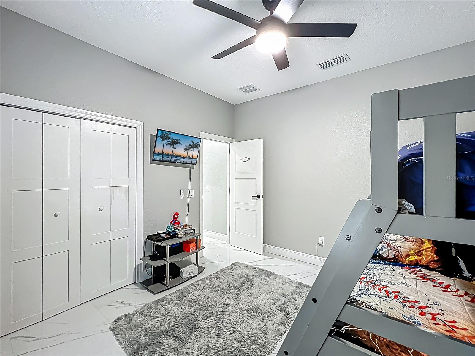 GLEN EAGLE UNIT 1 - Residential