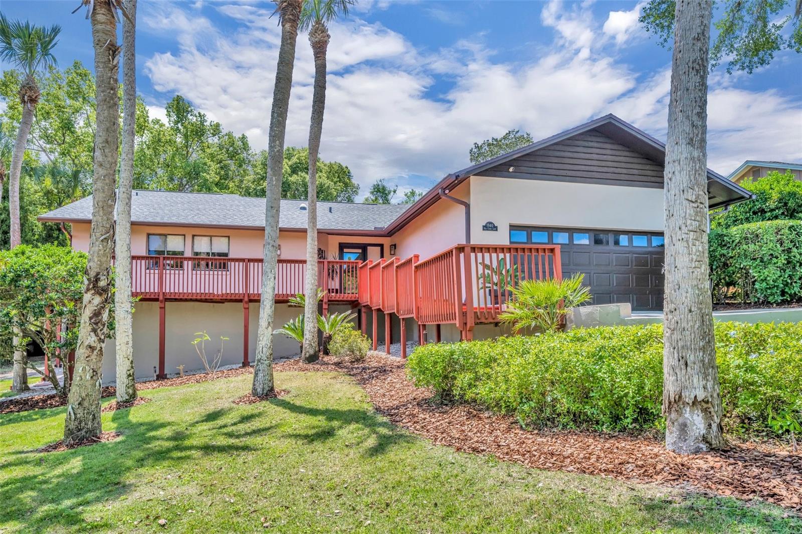 1940 OLD CREEK LANE