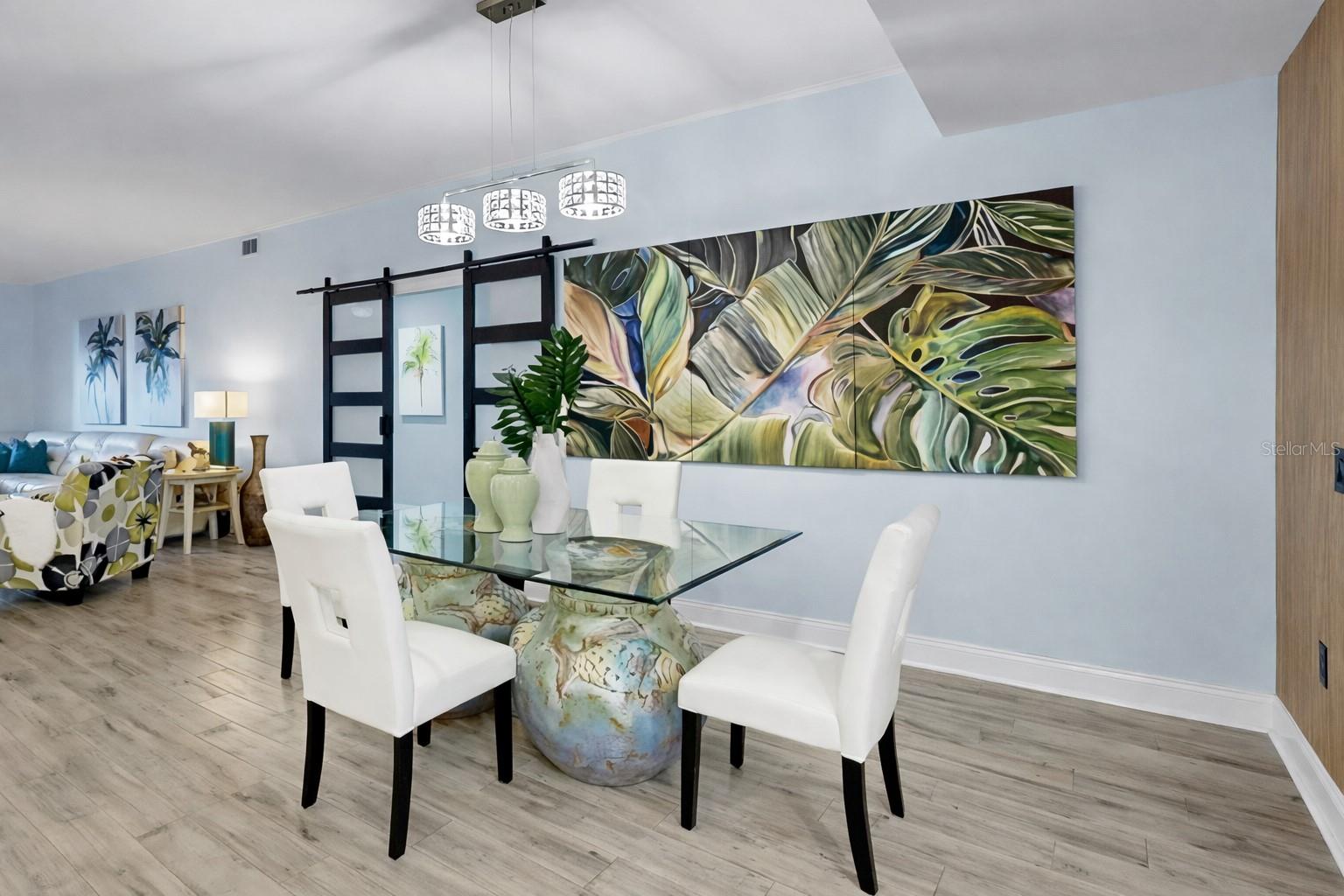 GRANDE VERANDAHS ON THE BAY - Residential