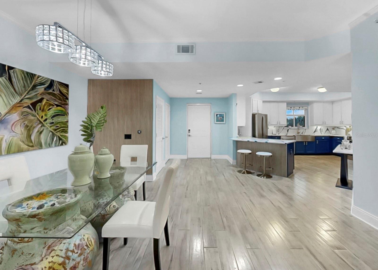 GRANDE VERANDAHS ON THE BAY - Residential