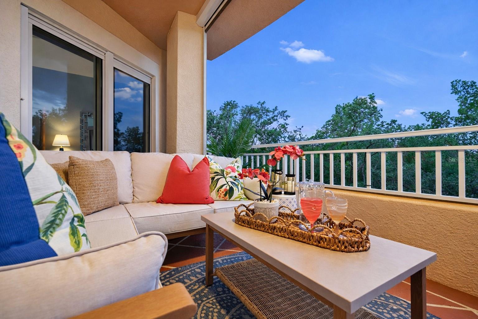 GRANDE VERANDAHS ON THE BAY - Residential