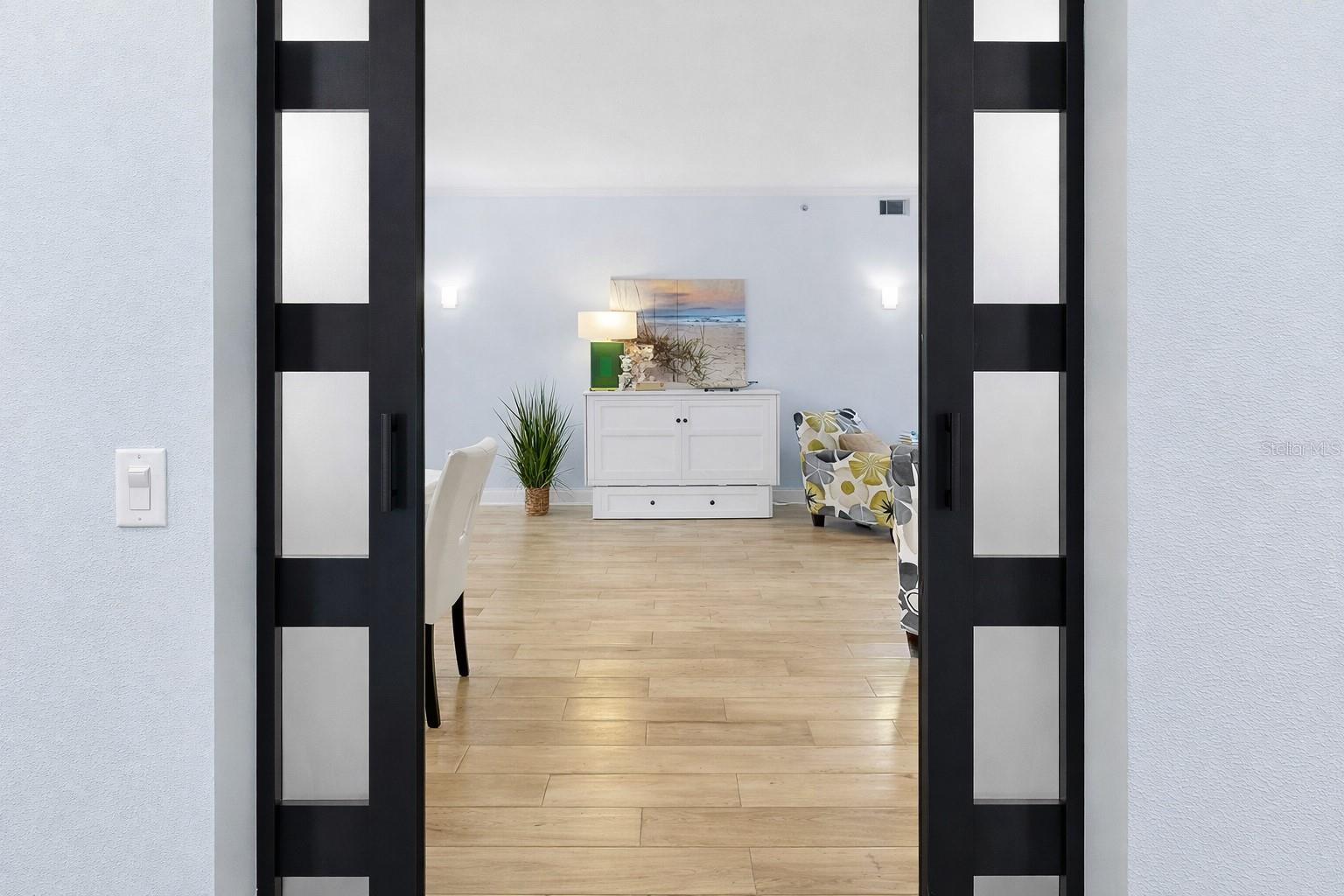 GRANDE VERANDAHS ON THE BAY - Residential