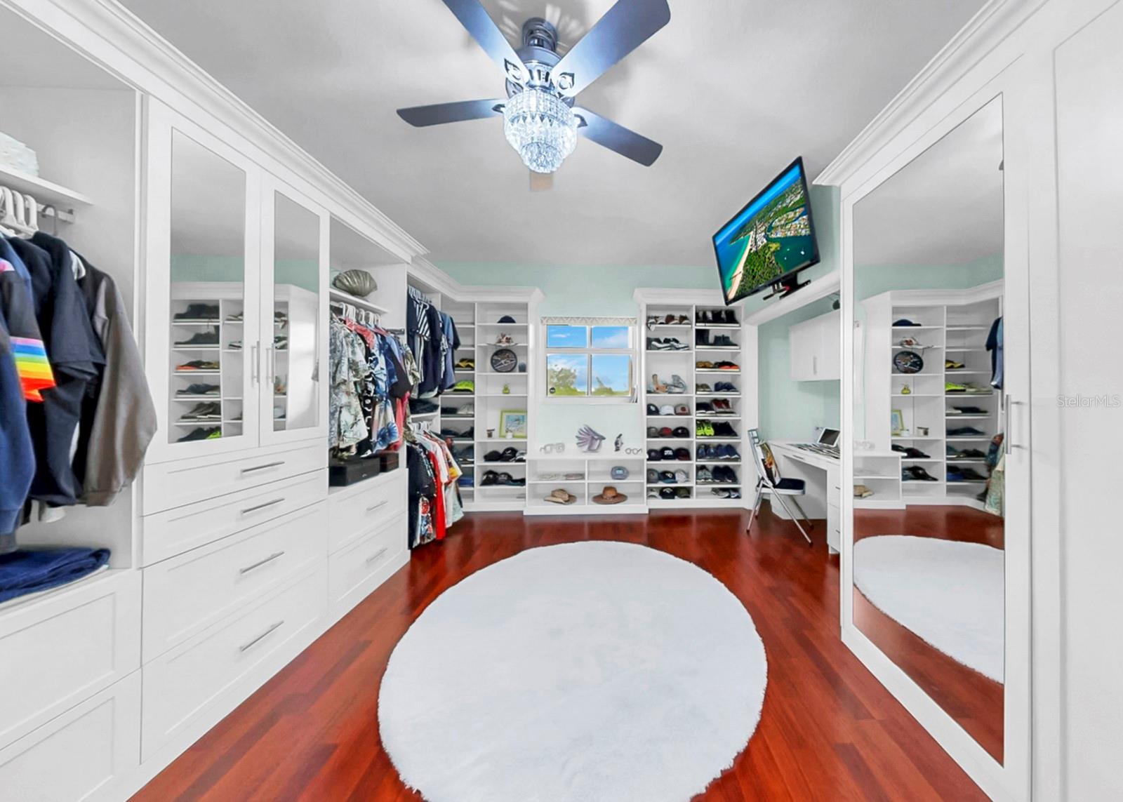 GRANDE VERANDAHS ON THE BAY - Residential