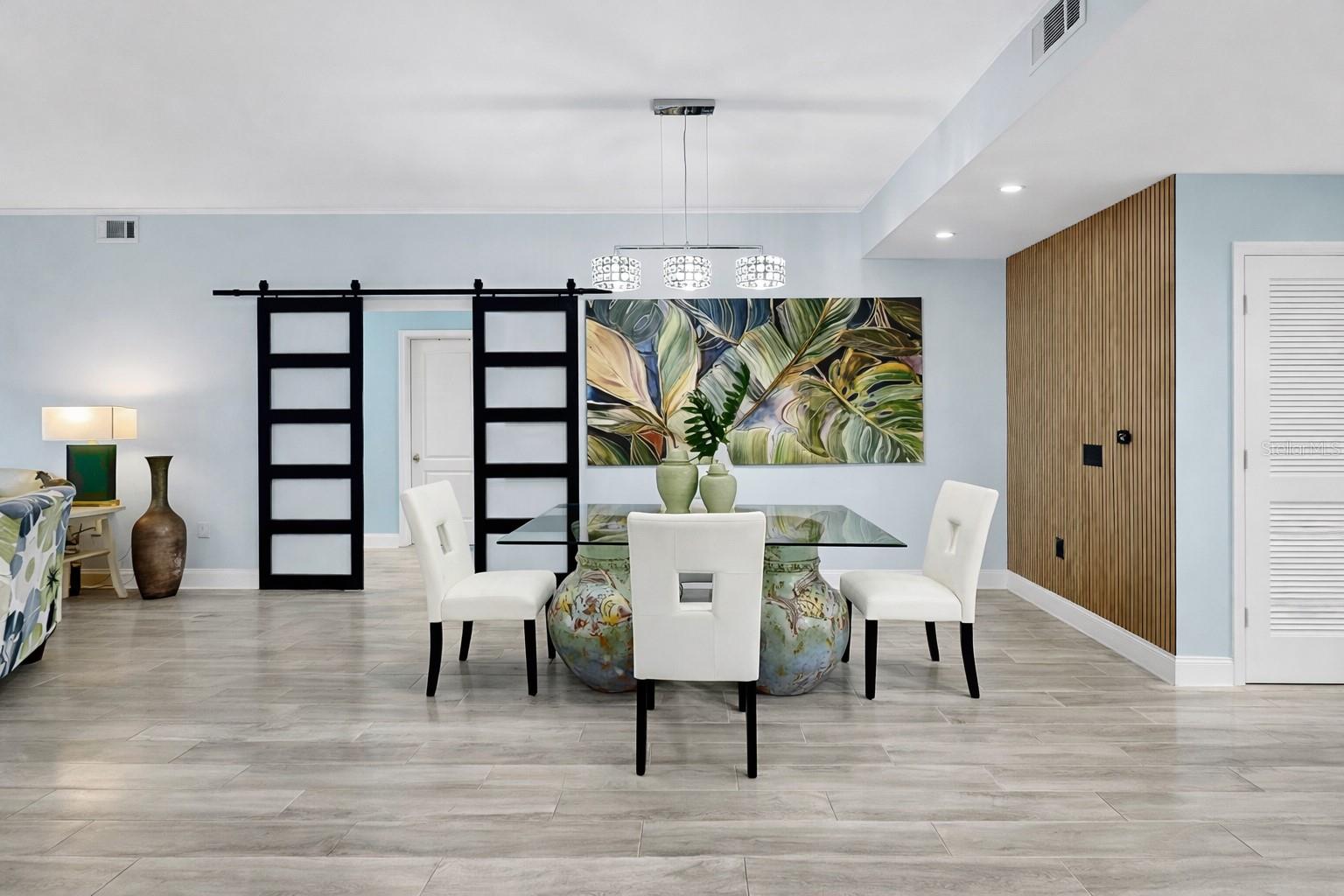 GRANDE VERANDAHS ON THE BAY - Residential