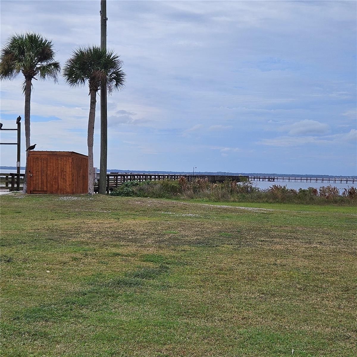 INDIAN LAKE ESTATES - Land