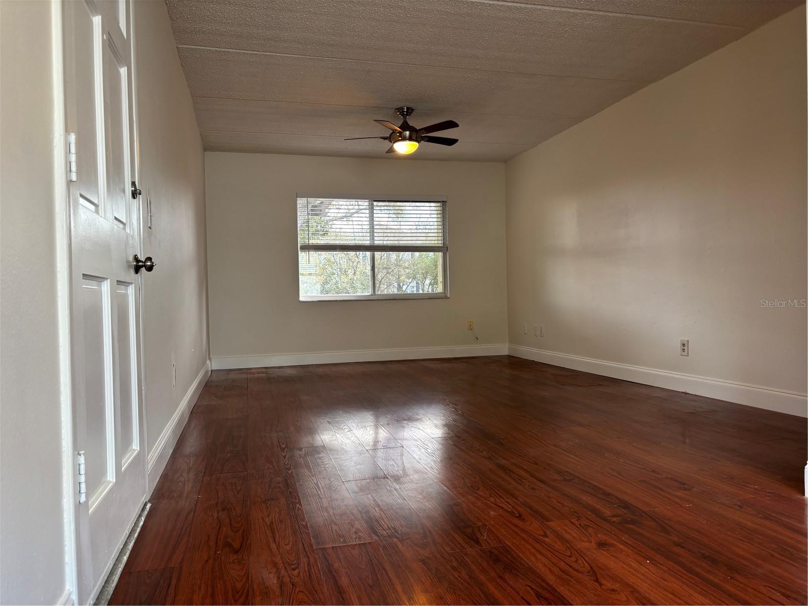 3206 W AZEELE STREET 230