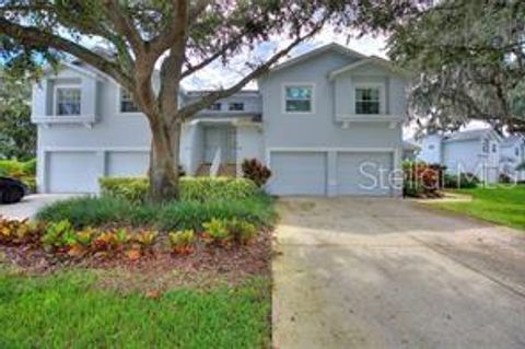 Townhouse in DAVENPORT FL 317 EAGLE RIDGE DRIVE.jpg