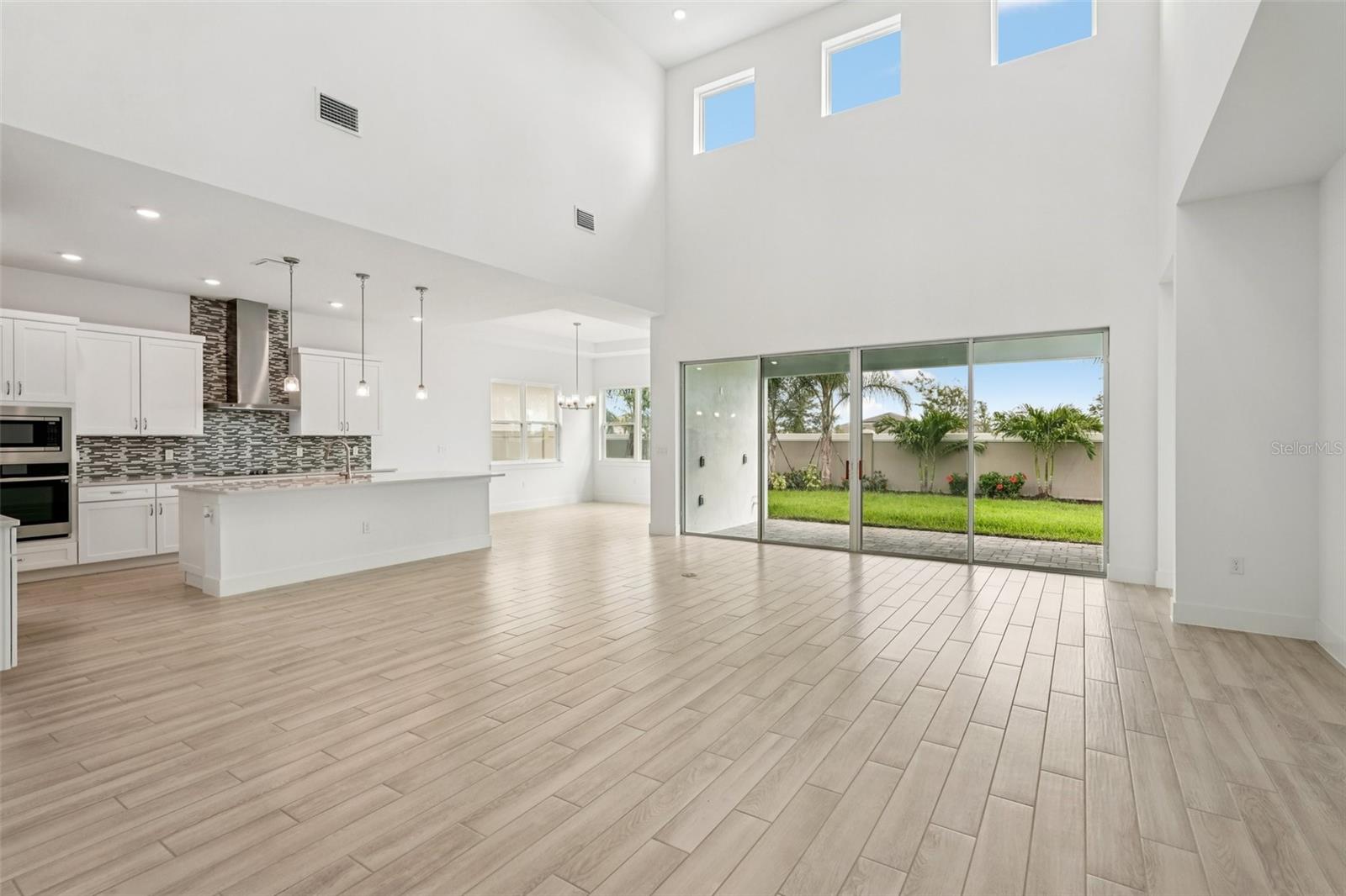 8316 GOLDEN BEACH COURT